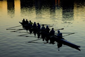 Maxwell Executive Leadership Podcast #113: Turning Watchers into Rowers