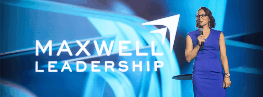 6 Ways to Become an Unforgettable Public Speaker