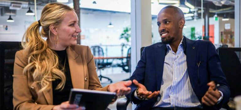 How to Give Feedback to Employees and Strengthen Accountability